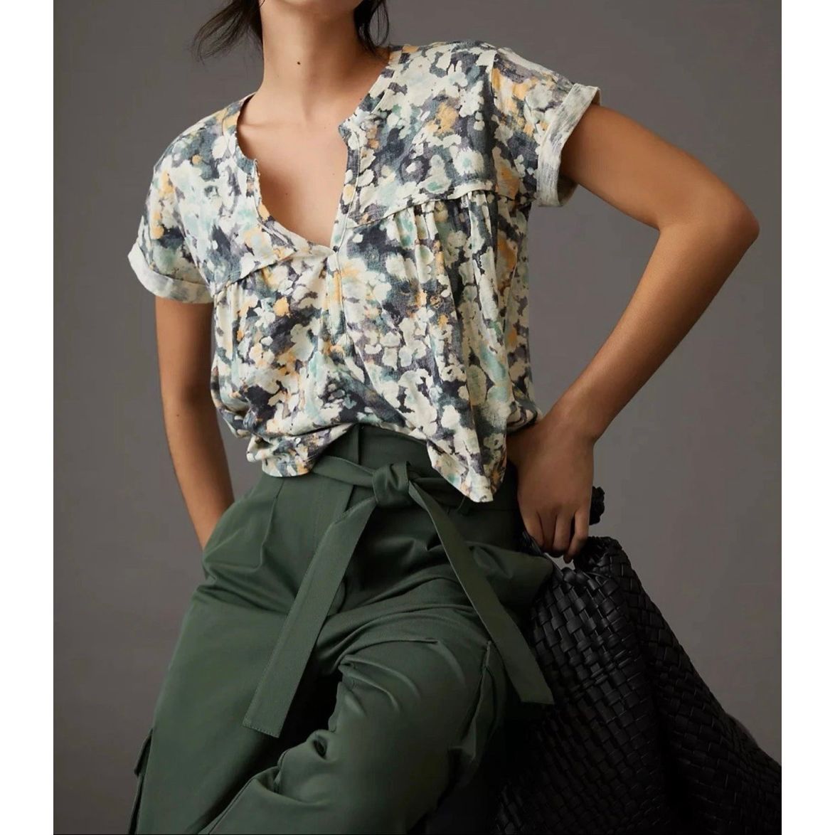 Pilcro X Anthropologie $58 Babydoll Henley Tee Boxy V Neck Watercolor M New